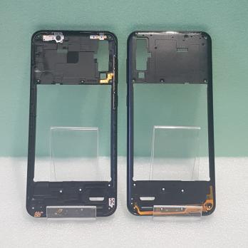 Средняя часть корпуса (рамка) Samsung Galaxy A50 2019, SM A505FN, с антенной и шлейфом боковых кнопок, черная
