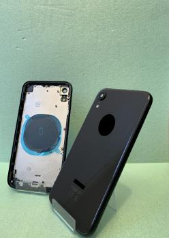 Корпус с задней крышкой iPhone XR черный