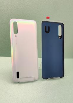 Задняя крышка Xiaomi Mi A3 Lite/Mi 9 Lite белая